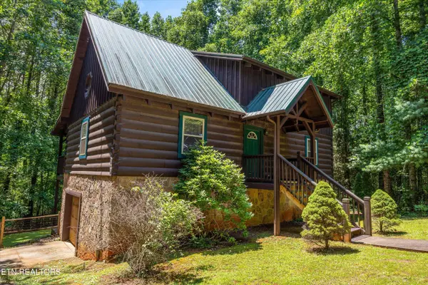 4264 Peachie WAY, Cosby, TN 37722