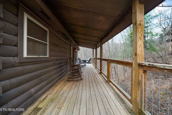 2906 Joyner Hills LN, Sevierville, TN 37876