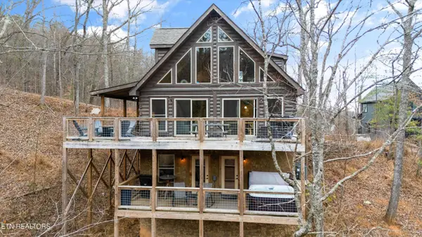 2906 Joyner Hills LN, Sevierville, TN 37876