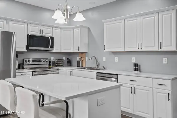 431 Kingsley CT, Maryville, TN 37804