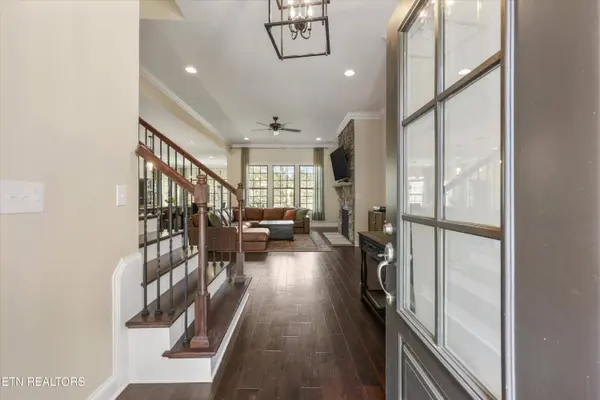 947 Westland Creek Blvd, Knoxville, TN 37923