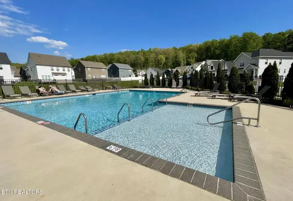 1139 Belle Pond Ave, Knoxville, TN 37932