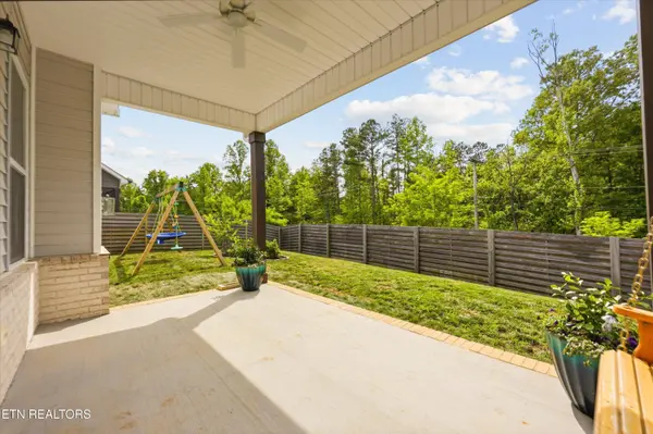 1210 Belle Pond Ave, Knoxville, TN 37932