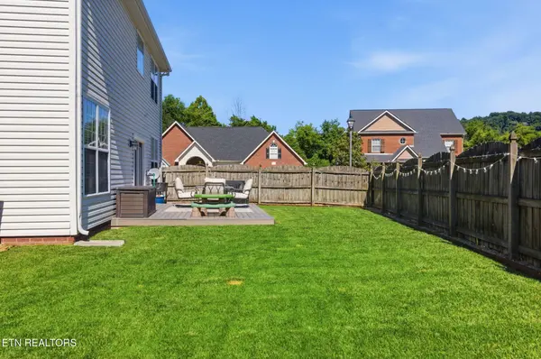6949 Wyndham Pointe LN, Knoxville, TN 37931