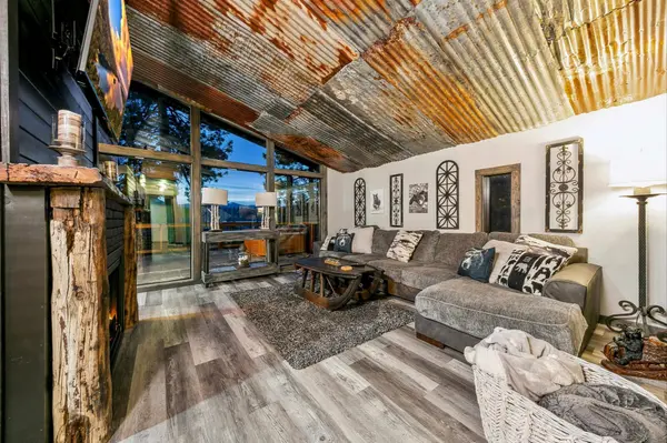 tskomtppzl5l4x7dj914