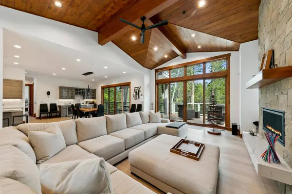 11791 Ghirard Road, Truckee, CA 96161