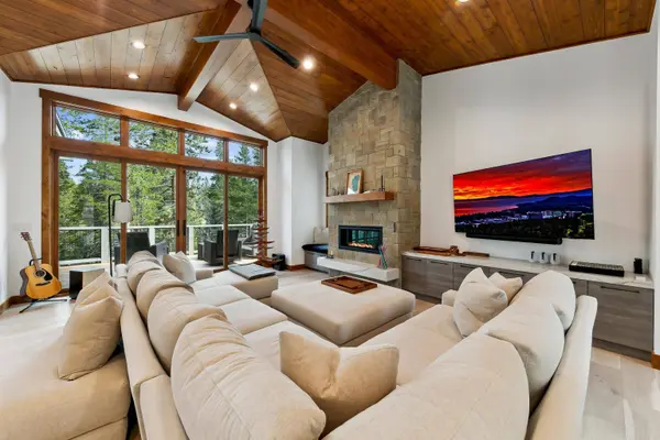 11791 Ghirard Road, Truckee, CA 96161