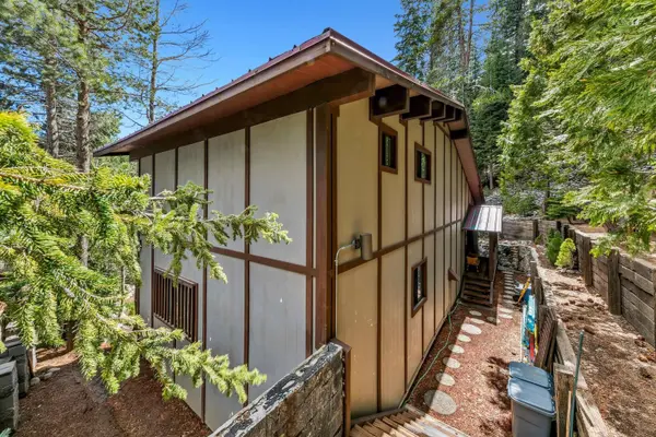 720 Olympic Valley Road, Olympic Valley, CA 96146