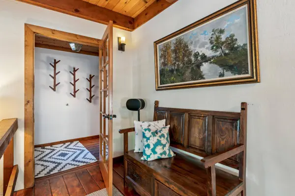 16189 Skislope Way, Truckee, CA 96161