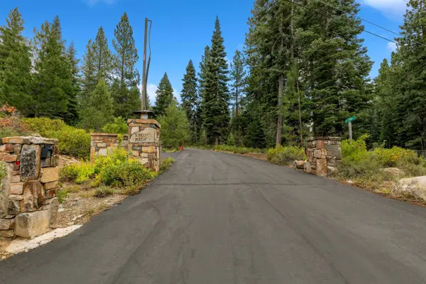 12204 Stony Creek Court, Truckee, CA 96161