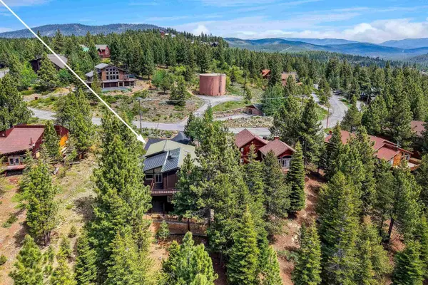 12391 Stockholm Way, Truckee, CA 96161