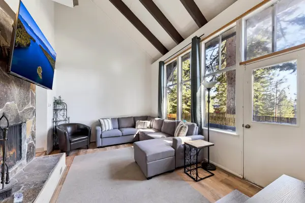 3115 North Lake Boulevard, Tahoe City, CA 96145