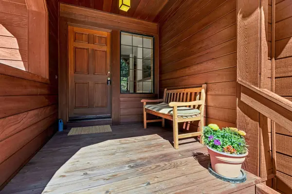 11511 Rhineland Avenue, Truckee, CA 96161