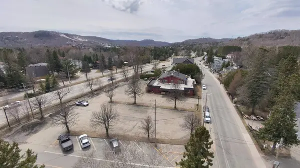 414 Rue Principale, Saint-sauveur, QC J0R1R4