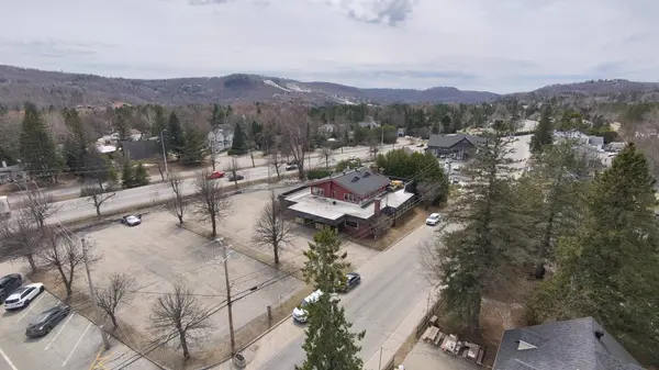 414 Rue Principale, Saint-sauveur, QC J0R1R4