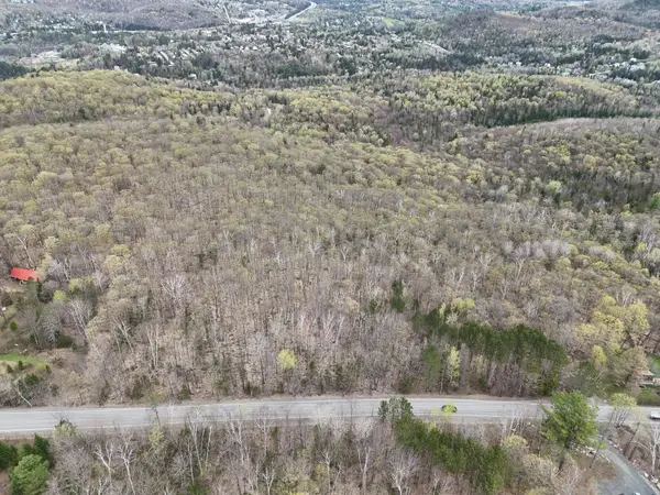 Ch. de la Montagne, Piedmont, QC J0R1K0