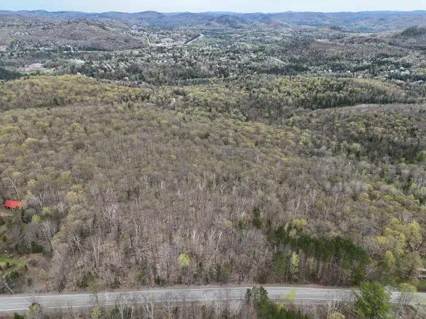 Ch. de la Montagne, Piedmont, QC J0R1K0