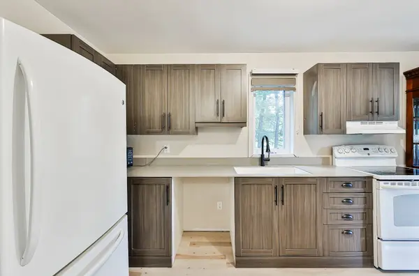11 Rue Racine, Gore, QC J0V1K0