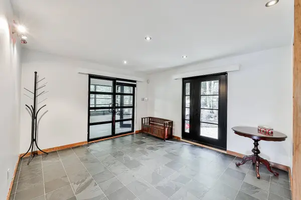 37 Ch. des Amarantes, Sainte-anne-des-lacs, QC J0R1B0