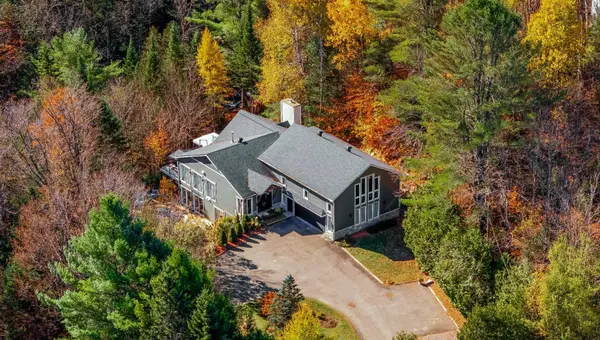 4342 Rue des Engoulevents, Sainte-adèle, QC J8B3J8