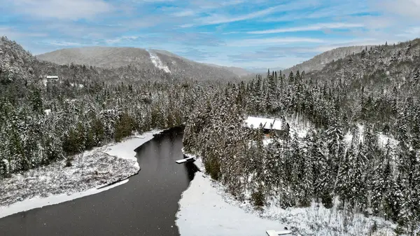 2582 Ch. du Lac-des-Trois-Frères, Saint-adolphe-d'howard, QC J0T2B0