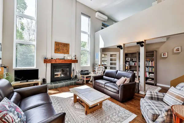 33 310e Avenue, Saint-hippolyte, QC J8A2W8