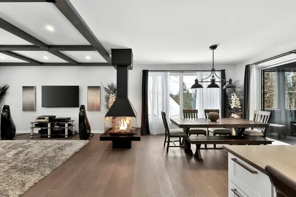 42 Rue du Portail, Morin-heights, QC J0R1H0