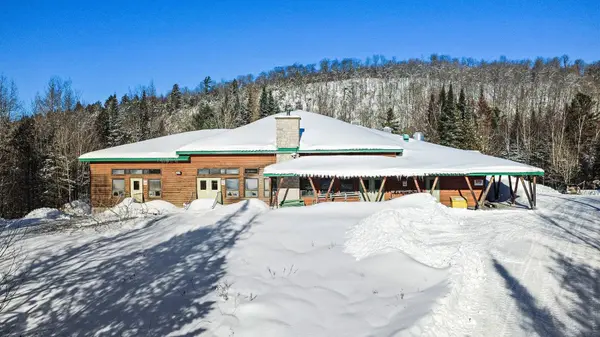 335 Ch. Tamaracouta, Mille-isles, QC J0R1A0