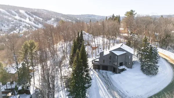 290 Ch. Éloi, Piedmont, QC J0R1K0