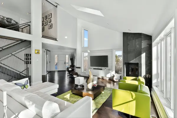 290 Ch. Éloi, Piedmont, QC J0R1K0