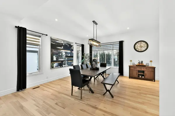 604 Ch. St-Germain, Prévost, QC J0R1T0