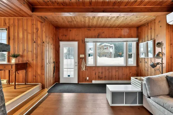 81 Av. Chartier, Saint-sauveur, QC J0R1R4