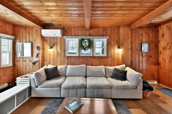 81 Av. Chartier, Saint-sauveur, QC J0R1R4