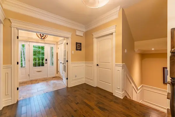 319 Rue du Havre, Saint-colomban, QC J5K2V8