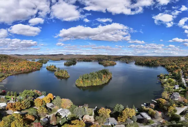 Lac-des-Quatorze-Îles #ÎLE O, Saint-hippolyte, QC J8A3N4