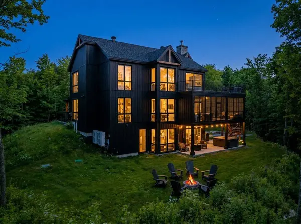 18 Ch. de l'Escalade, Morin-heights, QC J0R1H0