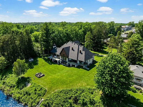 130 Tsse Légaré, Lavaltrie, QC J5T0B2