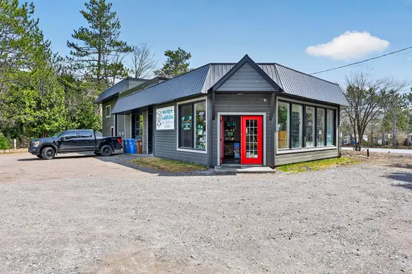 646 Ch. du Village, Morin-heights, QC J0R1H0