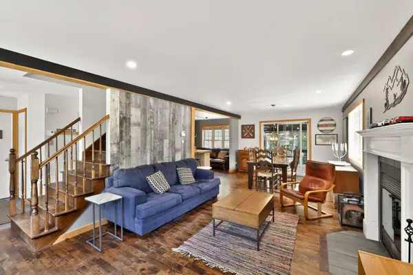 1340 -1340A Rue du Clos-Frantin, Prévost, QC J0R1T0