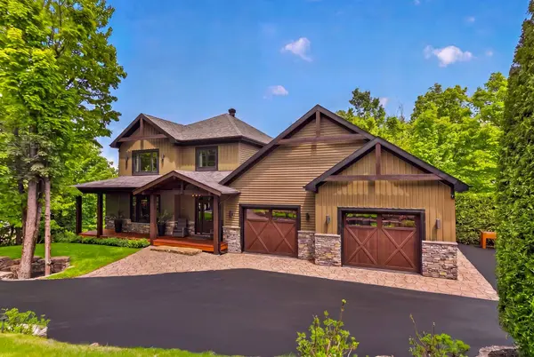 150 Ch. de la Poutrelle, Saint-sauveur, QC J0R1R3