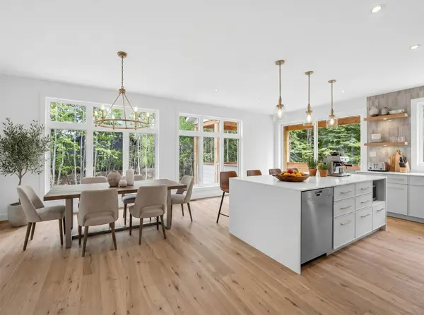 161 Ch. des Saules, Sainte-anne-des-lacs, QC J0R1B9