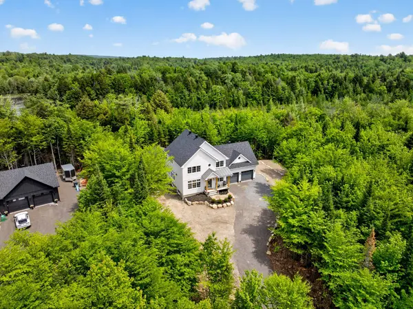 161 Ch. des Saules, Sainte-anne-des-lacs, QC J0R1B9