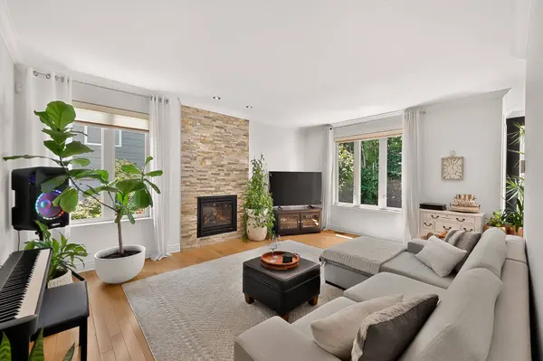 659 Rue du Clos-du-Roi, Prévost, QC J0R1T0