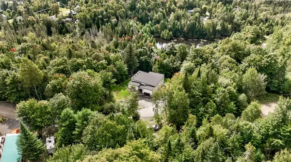 660 Rue du Hibou-Blanc, Sainte-adèle, QC J8B3J1