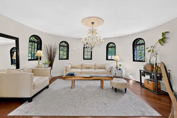 1363 Rue du Valais, Sainte-adèle, QC J8B1Y5