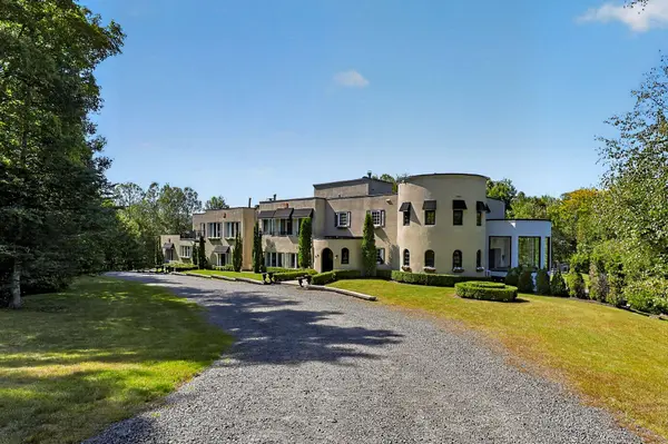 1363 Rue du Valais, Sainte-adèle, QC J8B1Y5