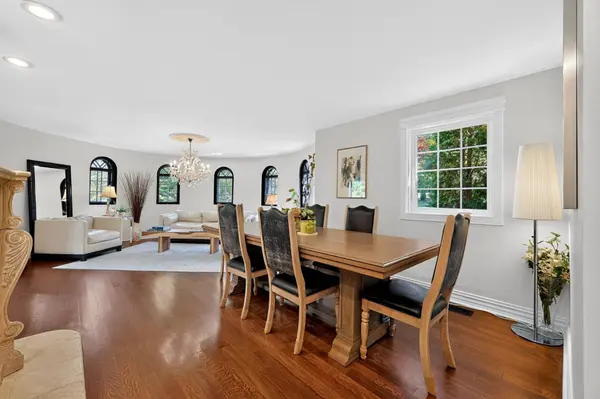 1363 Rue du Valais, Sainte-adèle, QC J8B1Y5