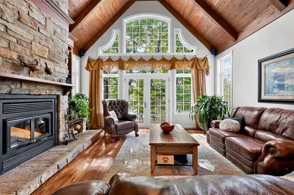 680 Ch. des Lacs, Wentworth, QC J8H0A2