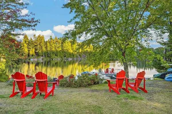 135 Rue des Rivages, Sainte-marguerite-du-lac-masson, QC J0T2N0