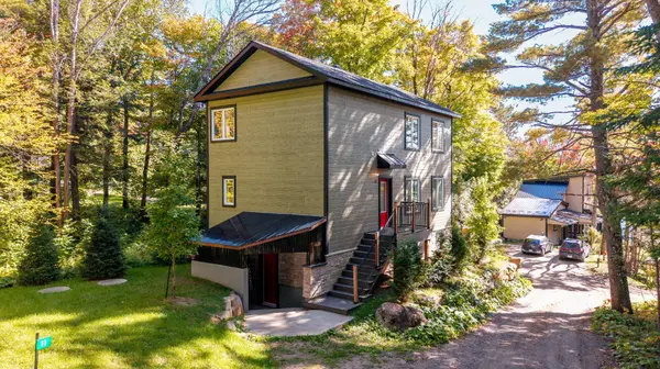 11 Rue Racine, Gore, QC J0V1K0